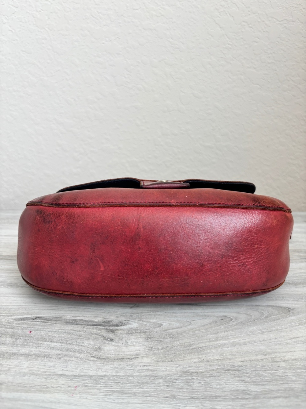 Clare V Herieth Boho Shoulder Bag Distressed Leather w/ Gold Hardware Red Purse - Picture 3 of 7